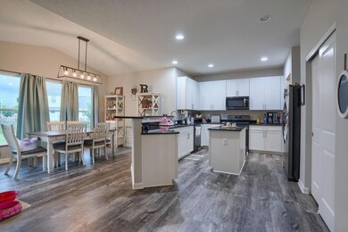 1485 Atwater Ave, Circleville, OH 43113 - photo 7