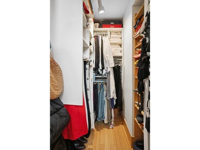 269 W 72nd St unit 16D, New York, NY 10023 - photo 4