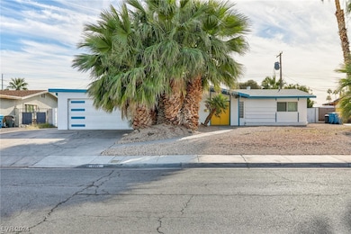 1715 Silver Mesa Way, Las Vegas, NV 89169 - photo 3