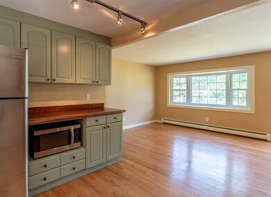 29 Longview Dr, Florence, MA 01062 - photo 5