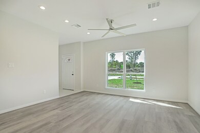 8111 James Franklin St, Houston, TX 77088 - photo 2
