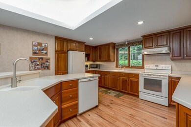 13 Edgewater Ln, Bridgton, ME 04009 - photo 6