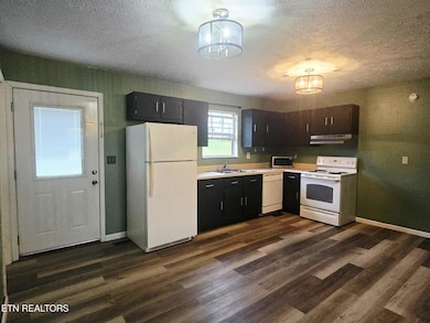 1d313e84-a22a-4c3f-ad9c-5bfbfc3ee31b