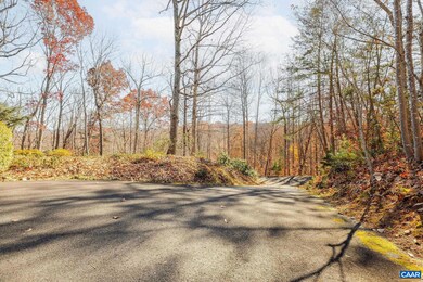 640 Explorers Rd, Charlottesville, VA 22911 - photo 6