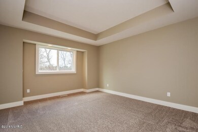 330 Round Hill Rd unit 4, Kalamazoo, MI 49009 - photo 6