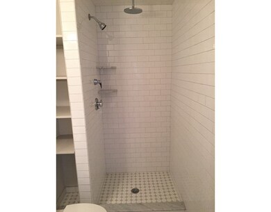 9 Thacher Ct unit 2, Boston, MA 02113 - photo 2