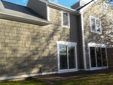 22 Devlin Cir, Blackstone, MA 01504 - photo 2