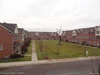 45707 N Stonewood Rd, Canton, MI 48187 - photo 2