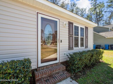 322 Lakewood Dr, Jacksonville, NC 28546 - photo 4