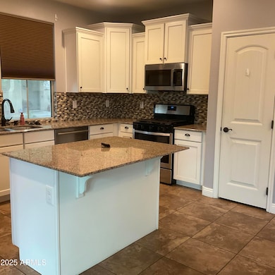 20927 W Hamilton St, Buckeye, AZ 85396 - photo 7