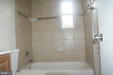 7904 Kennewick Ave, Takoma Park, MD 20912 - photo 7