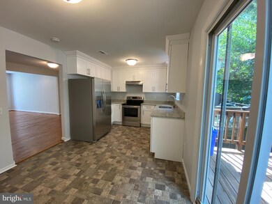 36 Cross Laurel Ct, Germantown, MD 20876 - photo 7