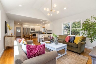 19 Elmore St, Newton Center, MA 02459 - photo 6