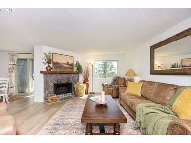 44 Eagle Crest Dr unit 24, Lake Oswego, OR 97035 - photo 6