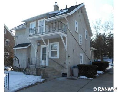 326 11th St E, Menomonie, WI 54751 - photo 2