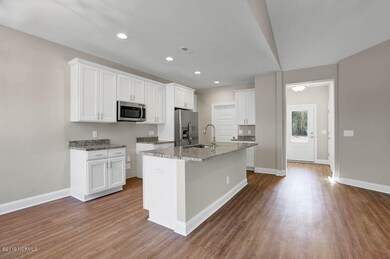 2532 Sloop Point