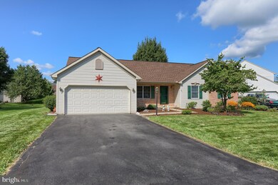 1414 E Maple St, Palmyra, PA 17078 - photo 4