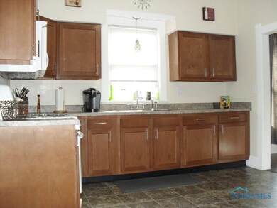 Kitchen 12x12