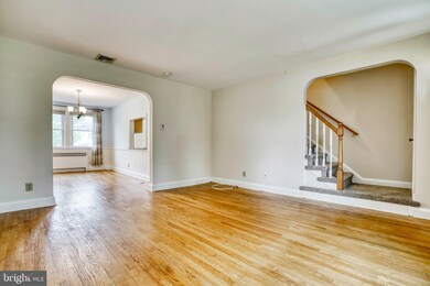 215 Ridge Ave, Towson, MD 21286 - photo 6