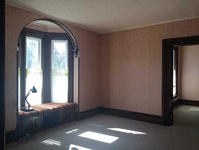 115 E Normal St, Edinboro, PA 16412 - photo 3