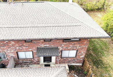 955 Silversprings Ln, Ballwin, MO 63021 - photo 4