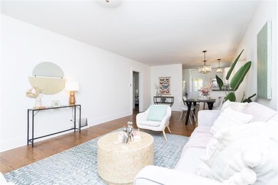 2405 46th St, Des Moines, IA 50310 - photo 7