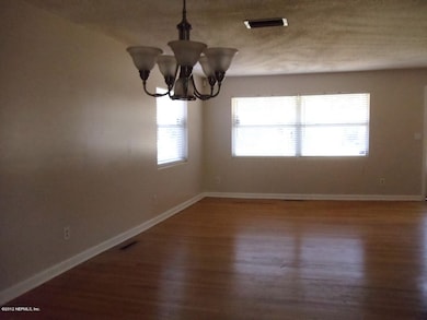 716 Antigua Rd, Jacksonville, FL 32216 - photo 5