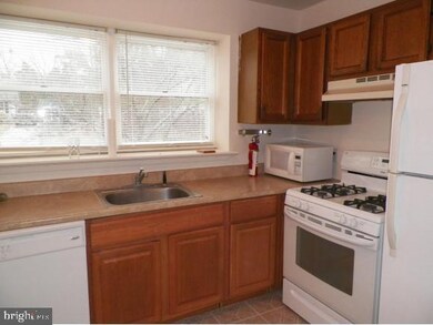 115 W Winged Foot Ct, Little Egg Harbor Township, NJ 08087 - photo 5