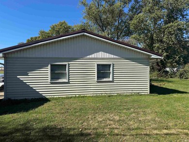 102 W Alabama St, Princeton, IN 46818 - photo 5