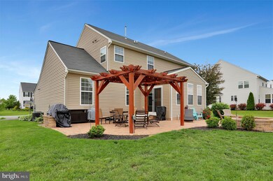 1218 Dallas Dr, Greencastle, PA 17225 - photo 4