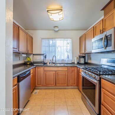 1843 BELLEVUE LP - MLS - RLTY -8