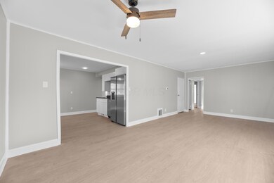 3123 Astor Ave - 006 (1)