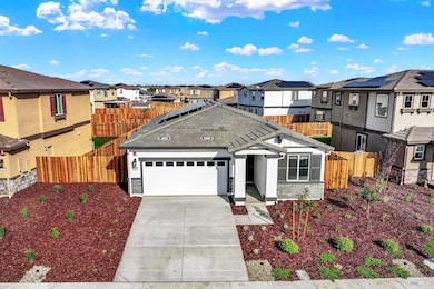 674 Shefford Dr, Vacaville, CA 95687 - photo 3