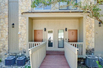 801 Grassy Knoll unit A, Horseshoe Bay, TX 78657 - photo 4