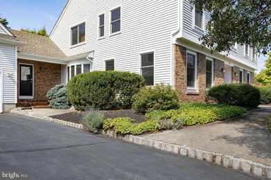 9 Richmond Dr, Skillman, NJ 08558 - photo 5