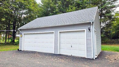 43 Maple Rd, Voorheesville, NY 12186 - photo 5