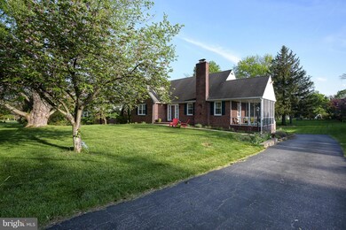 2031 Edmondson Ave, Catonsville, MD 21228 - photo 2