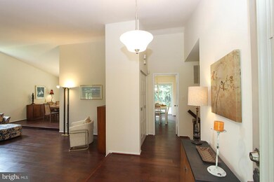 9541 Ash Hollow Place, Montgomery Village, MD 20886 - photo 4