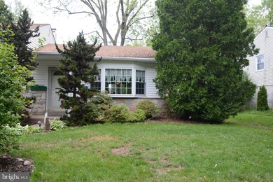 1105 York Ave, Lansdale, PA 19446 - photo 3