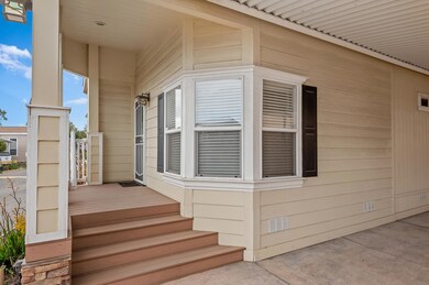 02 - Front Porch