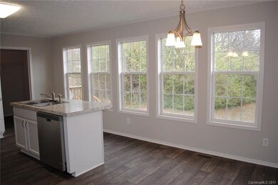 514 Sylvia St, Statesville, NC 28677 - photo 5