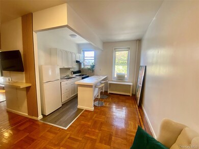 92-02 37th Ave unit 2C, Flushing, NY 11372 - photo 5