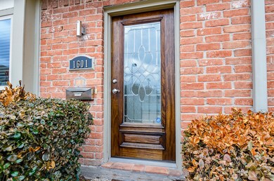 1601 W Sam Houston Pkwy S, Houston, TX 77042 - photo 3