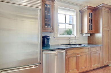 36 Prioleau St unit F, Charleston, SC 29401 - photo 7