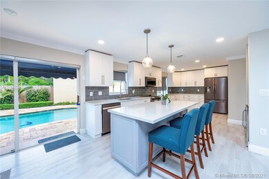 11398 NW 50th Terrace, Doral, FL 33178 - photo 4