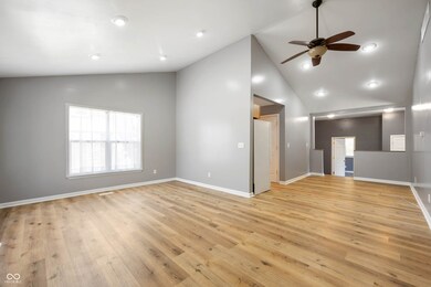 1502 Crystal St, Anderson, IN 46012 - photo 5