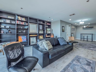 Towers Of Town Lake unit 4A4, Austin, TX 78701 - photo 3