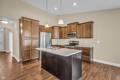 1041 Mount Olive Rd, Whiteland, IN 46184 - photo 4