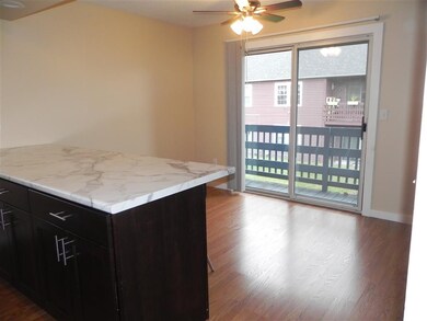 148 N Twin Oaks Terrace, South Burlington, VT 05403 - photo 4