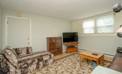 22 Beacon Ave unit 2, Newburyport, MA 01950 - photo 6